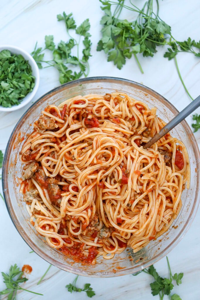spaghetti with sauce in a bowl